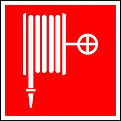 Знак F02 Пожарный кран 100х100 мм фотолюминесцентный ЗнакЦентр