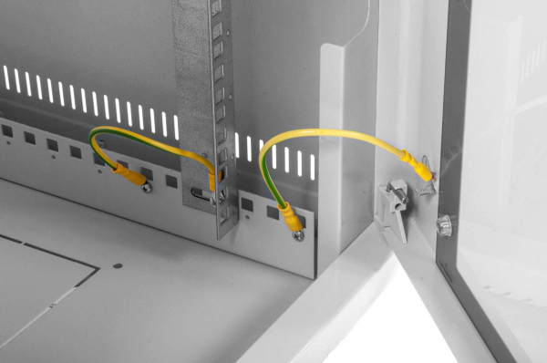 Шкаф ШРН-12.650.1 12U (600 × 650) дверь металл ЦМО